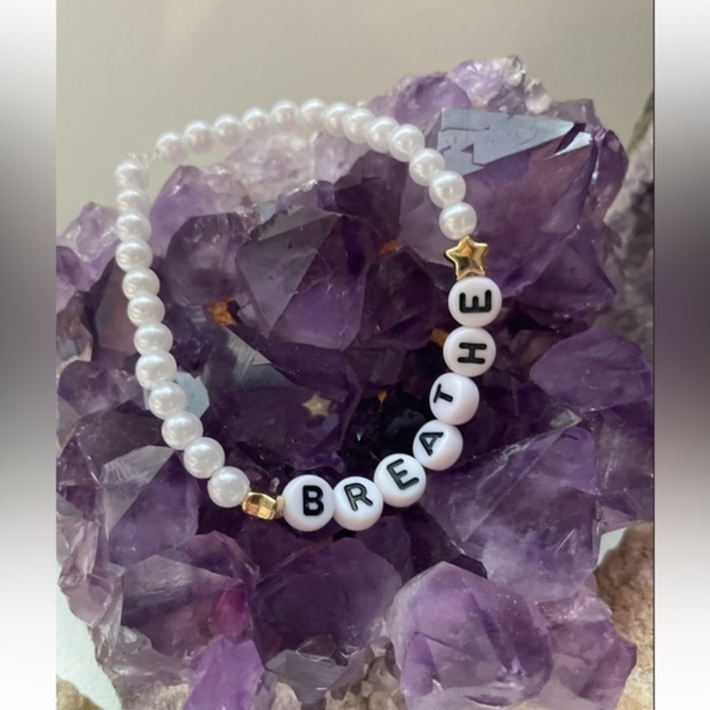 Handmade Breathe stretchy bead bracelet